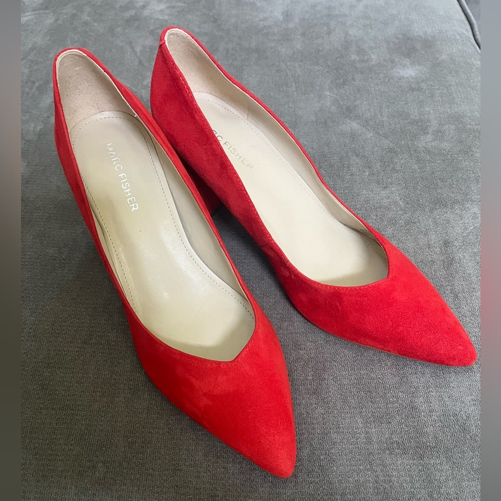 Marc Fisher red block pumps